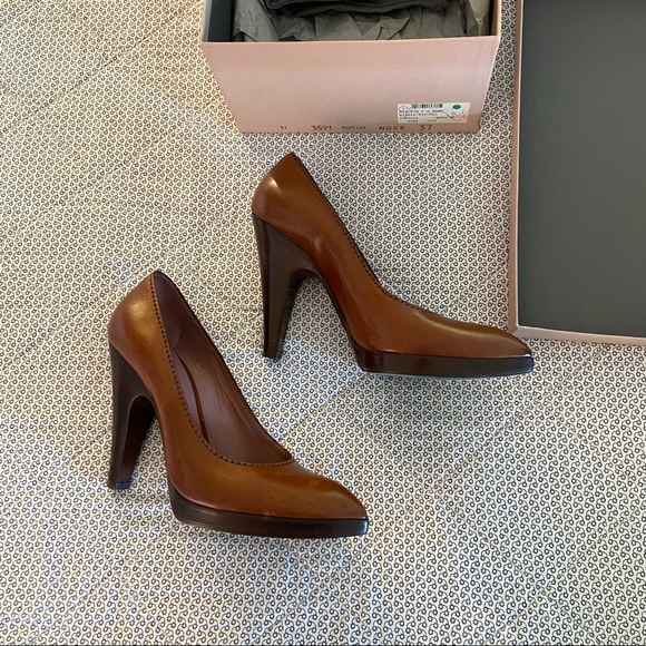 MIU MIU PUMPS, Size 7 - Picture 4 of 11